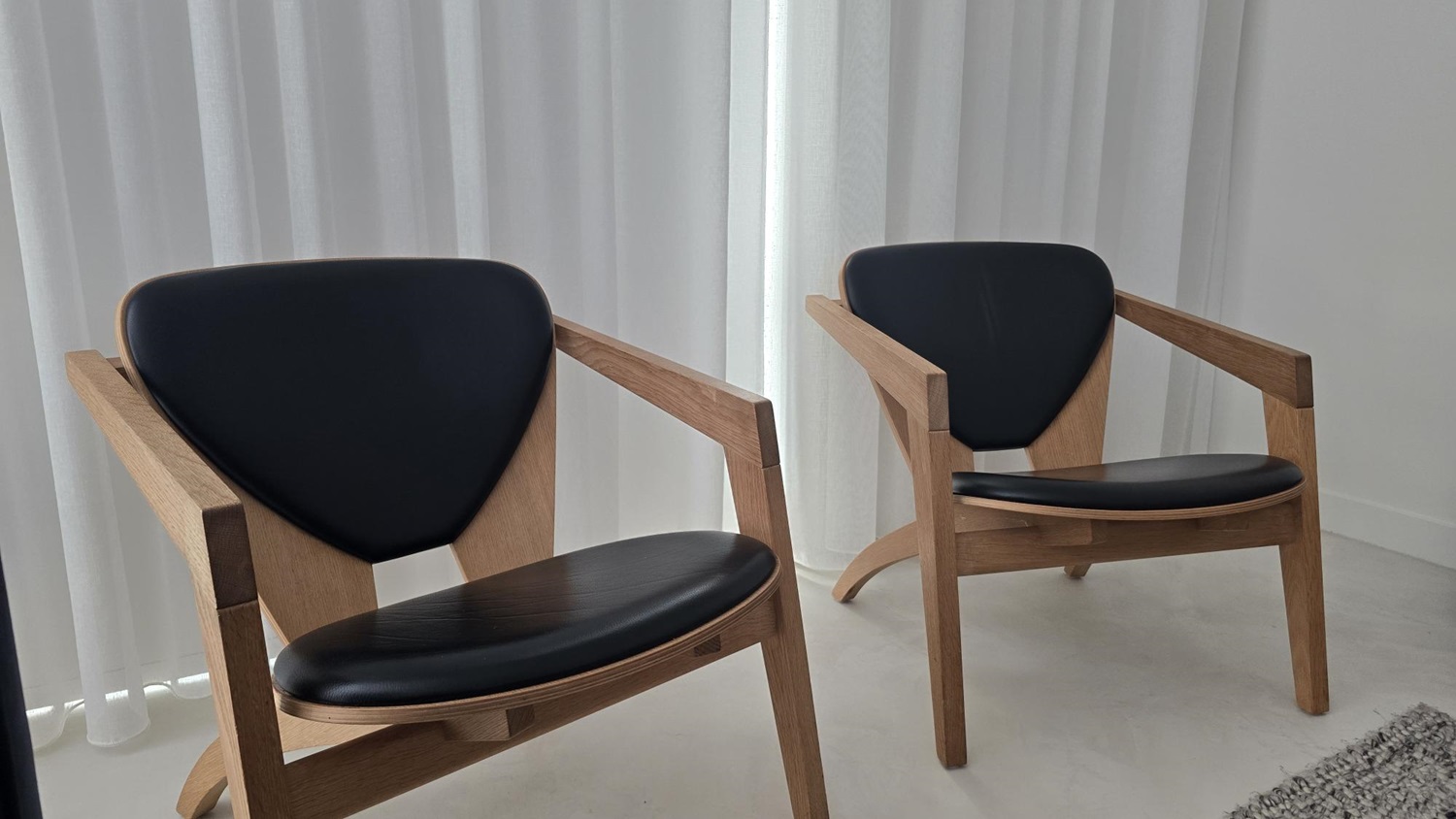 Hans Wegner butterfly chairs