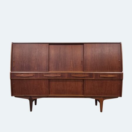 Poul M. Jessen mid‑century sideboard in excellent condition, solid teak construction